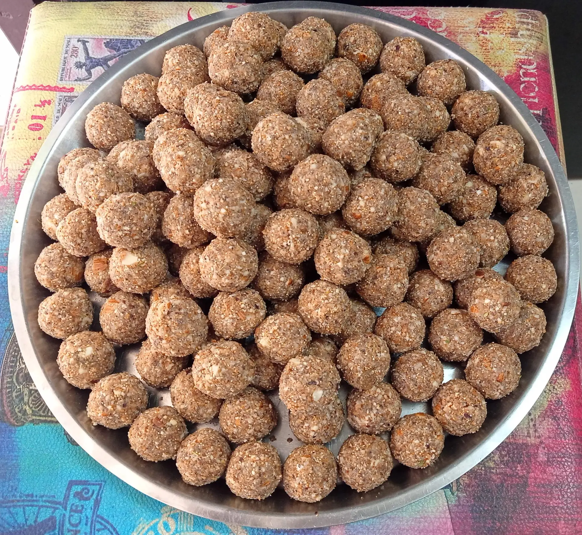 Dry Fruit - Methi - Gond Laddus